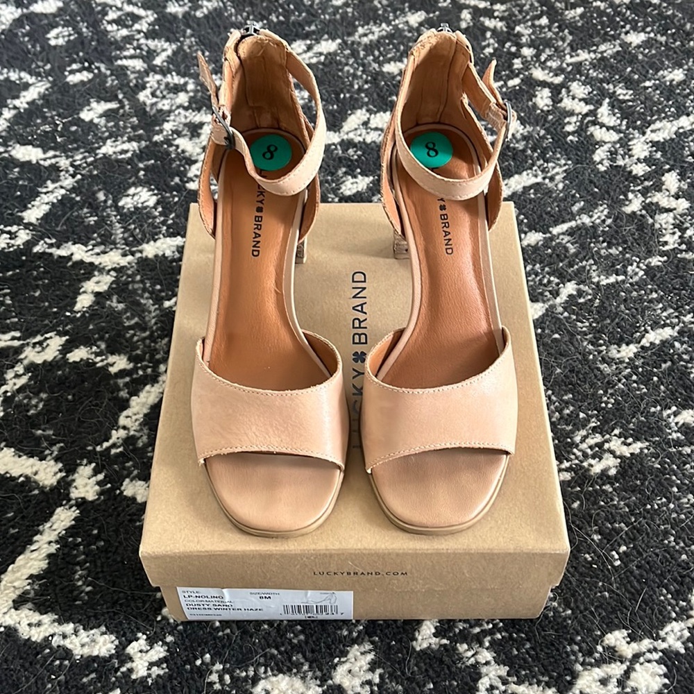 Lucky Brand Sandals Size 8